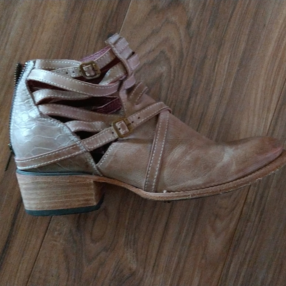 Freebird Stair  boots